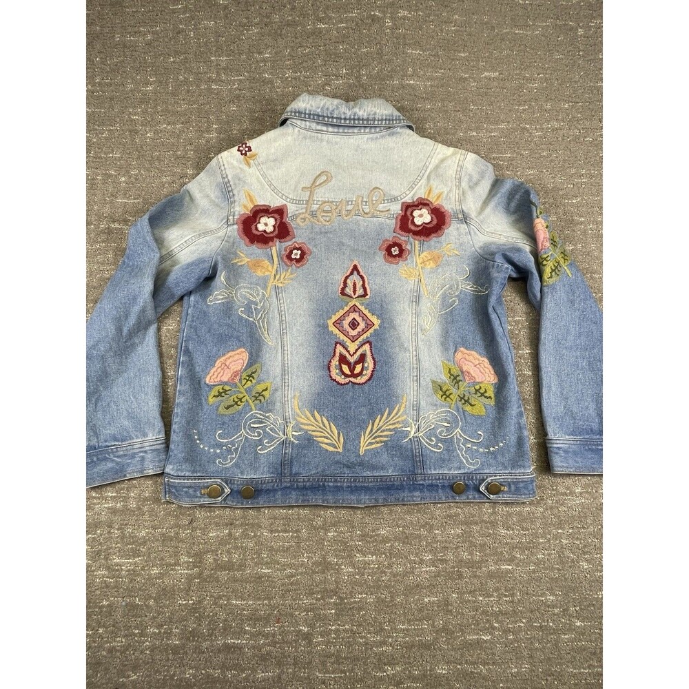 Chico's Women plus Size 2 Blue Denim jean Jacket Button  Floral Embroidered Love